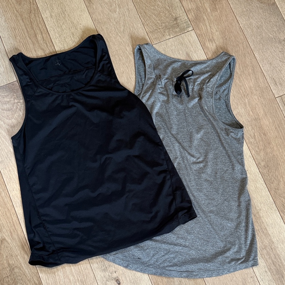 Black and Gray Women's athletic Tank Tops